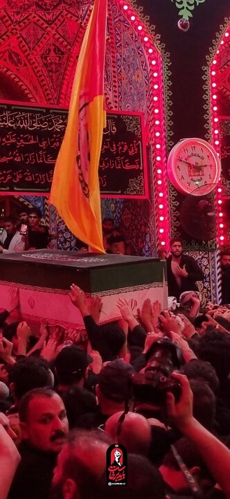 لقطات خاصة لتشييع الإمام الخامنئي الشهيد في حرم أبي عبدالله الحسين (عليه السلام)