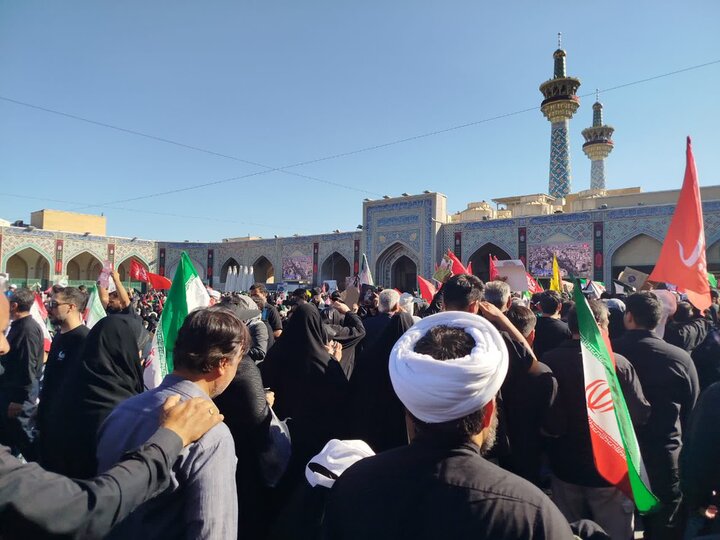 تصاویر/ حضور مدیر حوزه علمیه استان قزوین در مراسم تشییع قائد شهید امت در مشهد