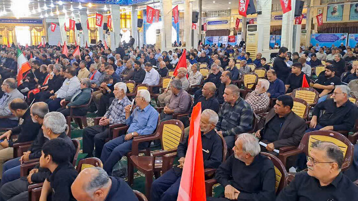تصاویر/ سوگواری مردم بوشهر در عزای رهبر شهید