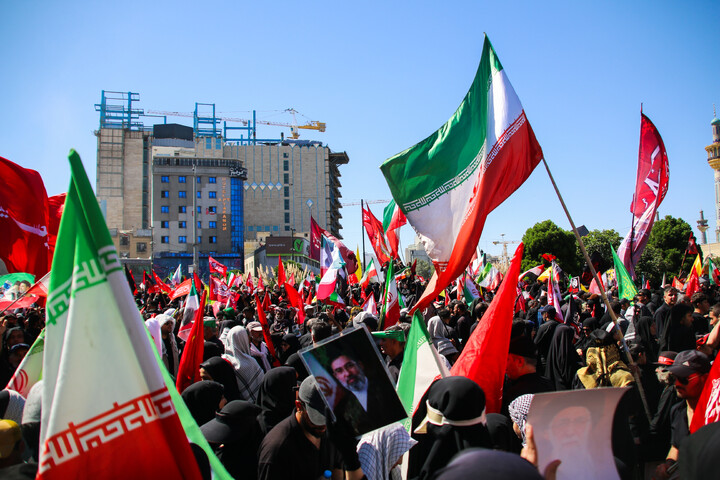 تصاویر/ مراسم تشییع پیکر مطهر رهبر شهید انقلاب در مشهد مقدس