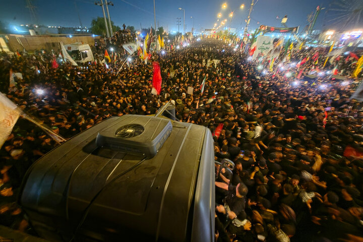 تصاویر/ تشییع تاریخی رهبر شهید انقلاب در کربلا