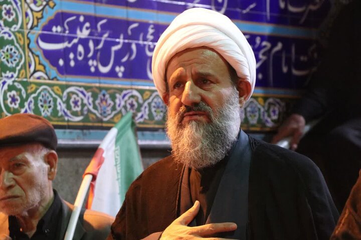 تصاویر/ اجتماع خونخواهی مردم قرچک در شب تدفین رهبر شهید