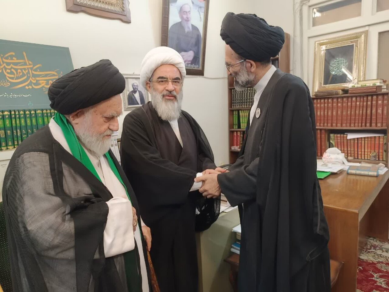 نماینده ولی‌فقیه در کاشان با آیت الله فاضل لنکرانی دیدار کرد