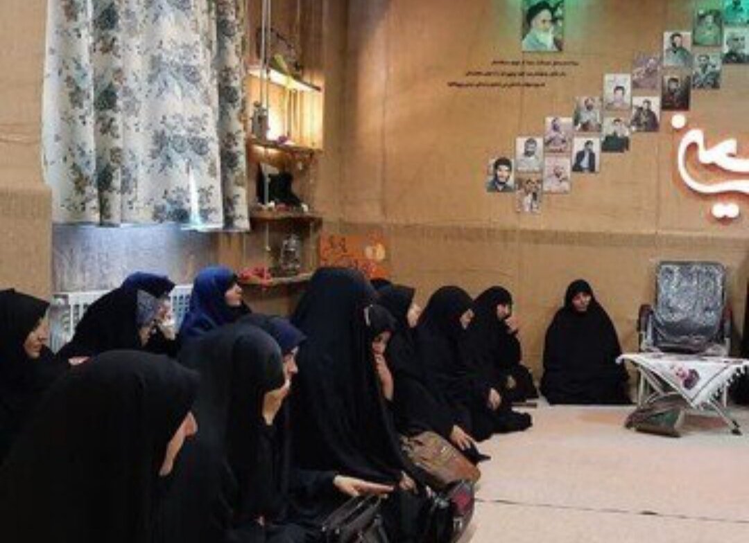 برگزاری دوره توانمندسازی مربیان بسیج دانش‌آموزی عجب‌شیر در مدرسه علمیه حضرت ولی‌عصر (عج) بناب