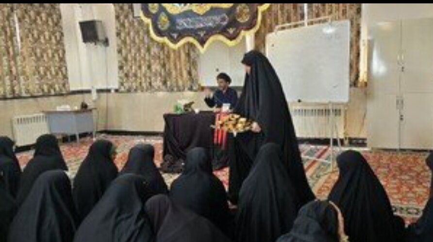 نشست علمی «زینب (س)، از تاب آوری تا راهبری» در مدرسه علمیه حضرت ولی عصر (عج) بناب برگزار شد