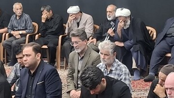 تصاویر/ مراسم بزرگداشت « قائد امت » در مسجد جامع حبیب بن موسی کاظم