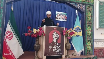 تصاویر/ اقامه نماز جمعه اصلاندوز