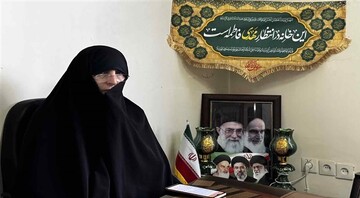 خدمت‌رسانی به زائران امام شهید، جلوه‌ای از روحیه جهادی بانوان طلبه بود