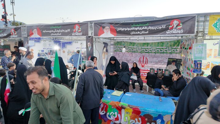 تصاویر/ میدان امام خمینی(ره) جلوه‌گاه خدمت عاشقانه موکب‌ها در بدرقه امام شهید