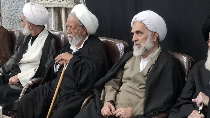 تصاویر/ مراسم بزرگداشت « قائد امت »، حضرت آیت الله العظمی شهید امام خامنه ای رضوان الله علیه درمسجد جامع حبیب بن موسی کاظم