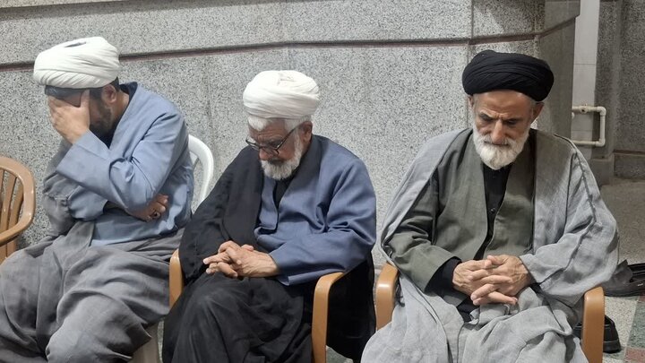 تصاویر/ مراسم بزرگداشت « قائد امت »، حضرت آیت الله العظمی شهید امام خامنه ای رضوان الله علیه درمسجد جامع حبیب بن موسی کاظم
