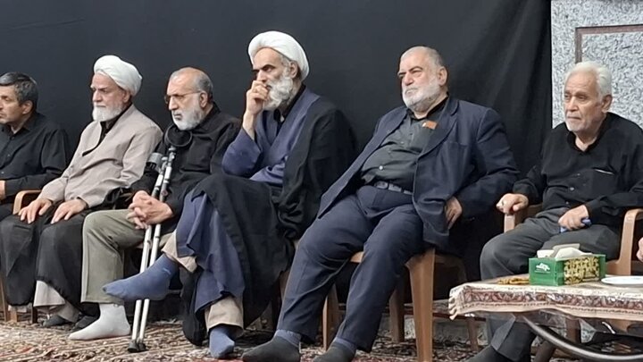 تصاویر/ مراسم بزرگداشت « قائد امت »، حضرت آیت الله العظمی شهید امام خامنه ای رضوان الله علیه درمسجد جامع حبیب بن موسی کاظم