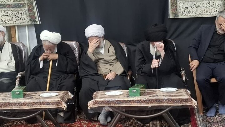 تصاویر/ مراسم بزرگداشت « قائد امت »، حضرت آیت الله العظمی شهید امام خامنه ای رضوان الله علیه درمسجد جامع حبیب بن موسی کاظم