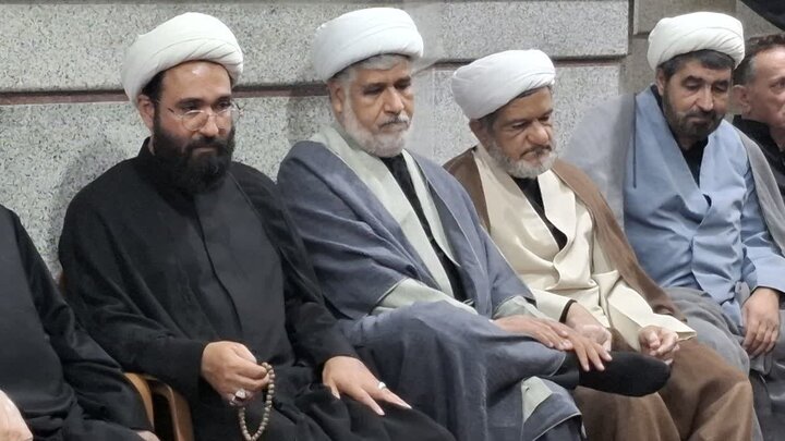 تصاویر/ مراسم بزرگداشت « قائد امت »، حضرت آیت الله العظمی شهید امام خامنه ای رضوان الله علیه درمسجد جامع حبیب بن موسی کاظم