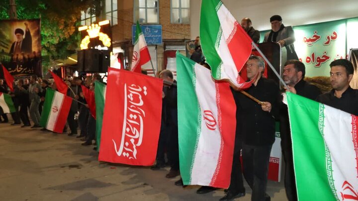 تصاویر/ صد و سی و یکمین موج از اجتماعات شبانه سراسری در چالدران