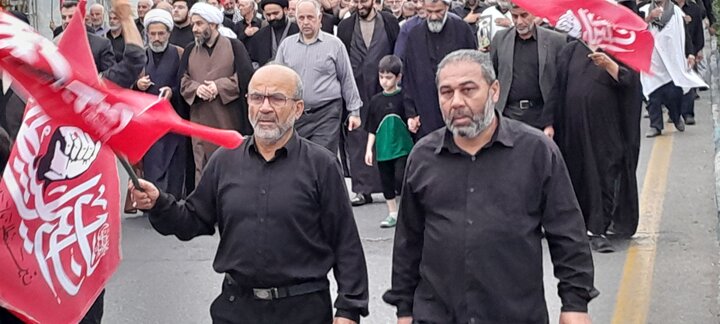 تصاویر/ راهپیمایی جاماندگان از تشییع رهبر شهید (ره) در فریدونکنار