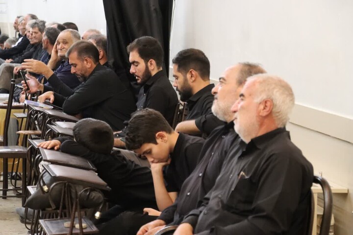 تصاویر / مراسم بزرگداشت امام شهید حضرت آیت الله العظمی خامنه ای در شهرستان ابهر