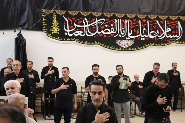 تصاویر / مراسم بزرگداشت امام شهید حضرت آیت الله العظمی خامنه ای در شهرستان ابهر