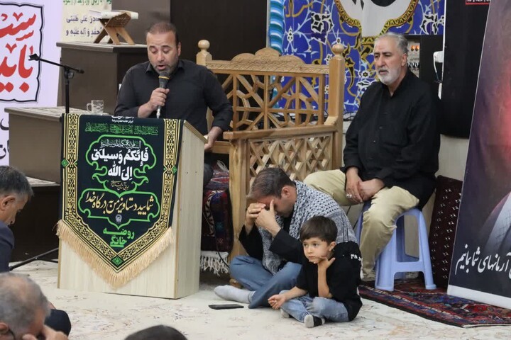 تصاویر / مراسم بزرگداشت امام شهید حضرت آیت الله العظمی خامنه ای در شهرستان ابهر