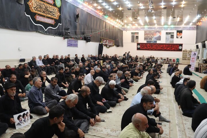 تصاویر / مراسم بزرگداشت امام شهید حضرت آیت الله العظمی خامنه ای در شهرستان ابهر