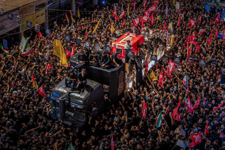 Photos/Karbala en deuil : L’ultime hommage au Grand Ayatollah martyr Sayyid Ali Khamenei