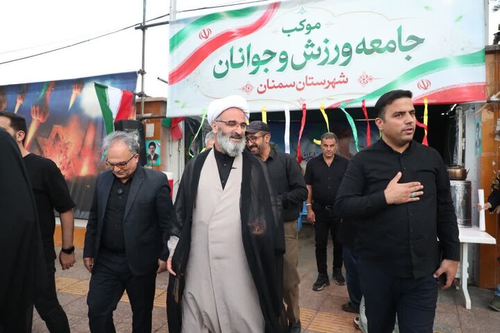 بازدید حجت‌الاسلام والمسلمین مطیعی از مواکب خدمت‌رسانی به عزاداران مراسم تشییع قائد شهید امت