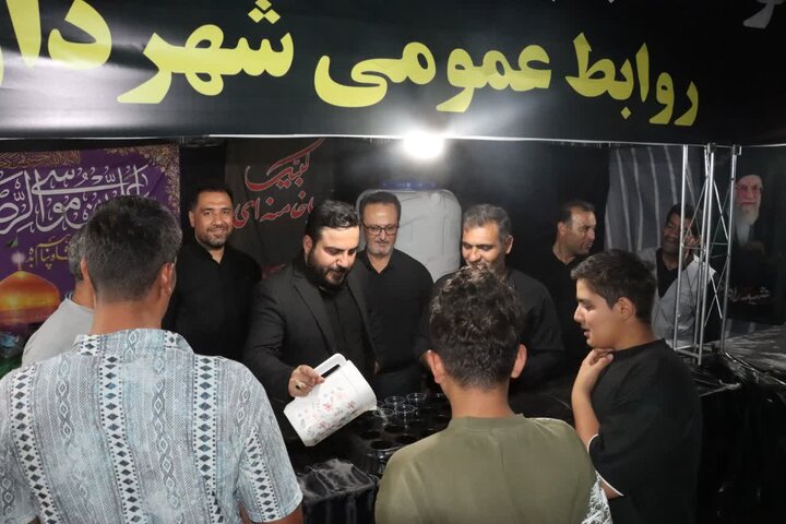 تصاویر/ بازدید دادستان عمومی و انقلاب گرمسار از مواکب خدمت‌رسانی به زائران مراسم بدرقه قائد شهید امت جهان اسلام