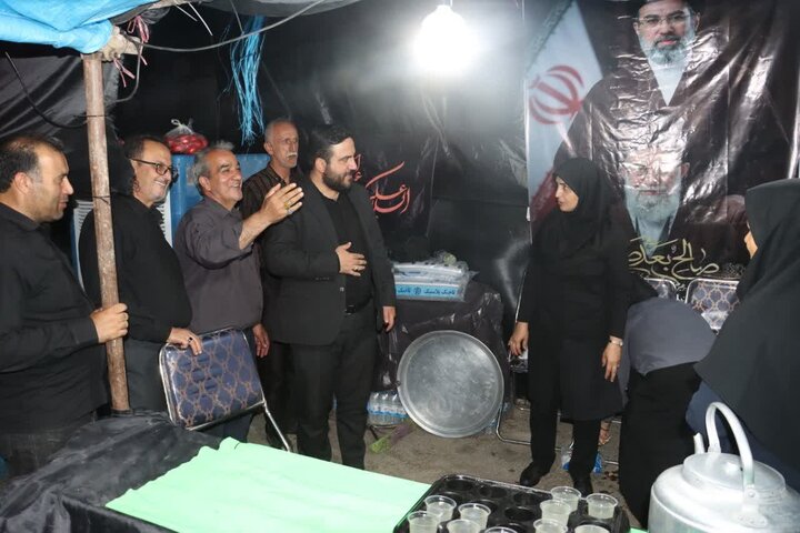 تصاویر/ بازدید دادستان عمومی و انقلاب گرمسار از مواکب خدمت‌رسانی به زائران مراسم بدرقه قائد شهید امت جهان اسلام