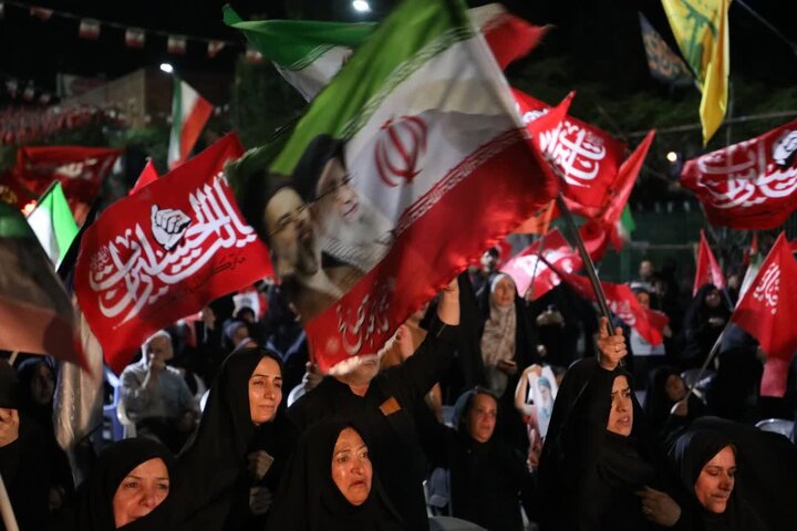 تصاویر/ اجتماع مردمی «شب‌های اقتدار حسینی» مردم عزادار سمنان