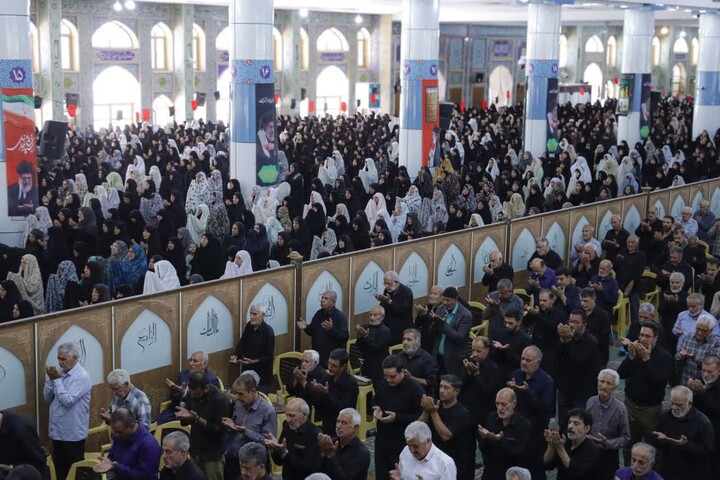 تصاویر/ اقامه نمازجمعه شهر کرمان