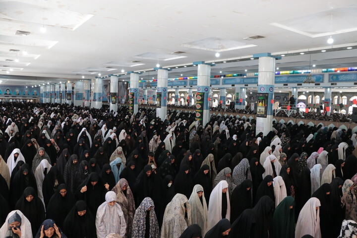 تصاویر/ اقامه نمازجمعه شهر کرمان