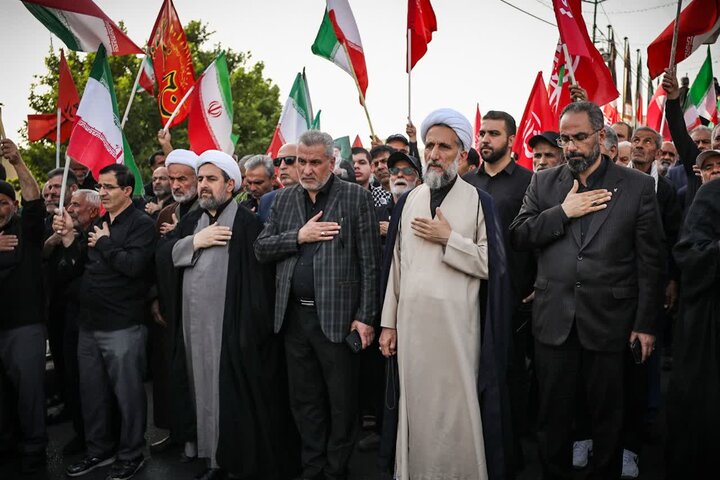 حوزه / مراسم گرامیداشت قائد شهید در قزوین برگزار شد