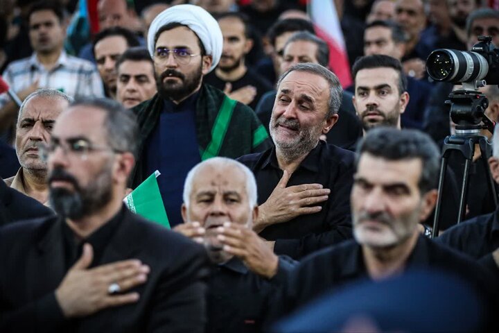 حوزه / مراسم گرامیداشت قائد شهید در قزوین برگزار شد