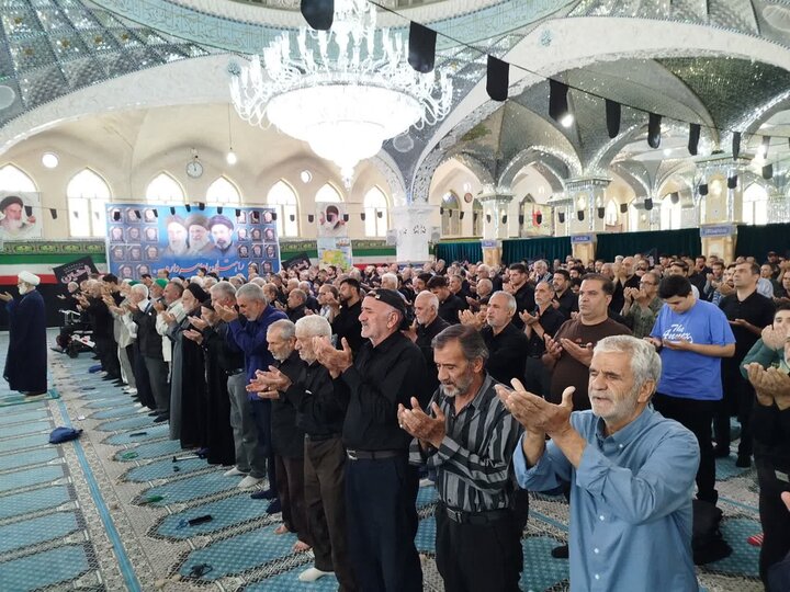 تصاویر/ نمازعبادی سیاسی جمعه مشهداردهال کاشان