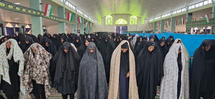 تصاویر/ اقامه نمازجمعه شهر عنبرآباد