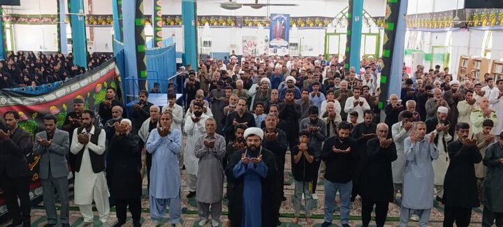 تصاویر/ اقامه نمازجمعه شهر ریگان