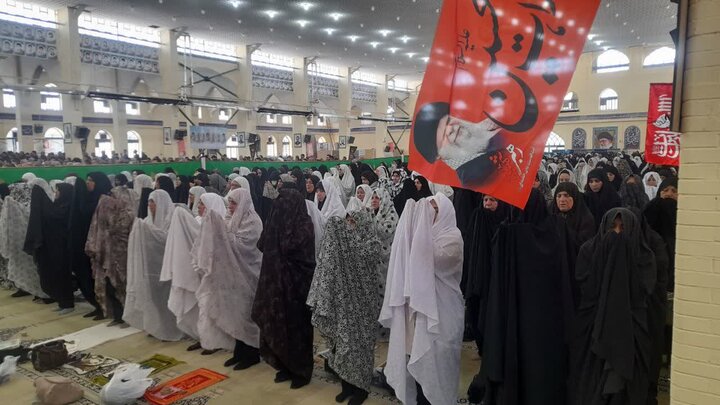 تصاویر/ اقامه نمازجمعه شهربابک