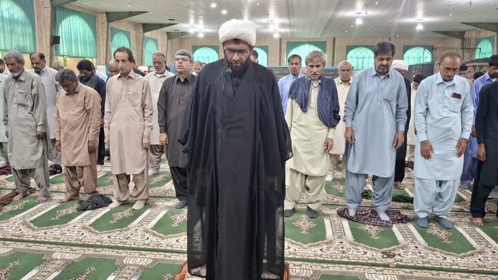 تصاویر/ آیین عبادی سیاسی نماز جمعه شهرستان دلگان