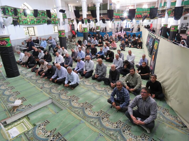 تصاویر/ اقامه نمازجمعه امین‌شهر