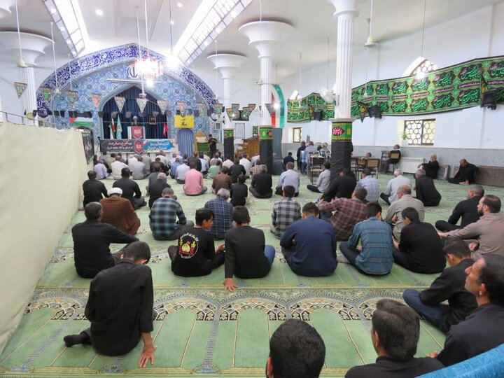 تصاویر/ اقامه نمازجمعه امین‌شهر