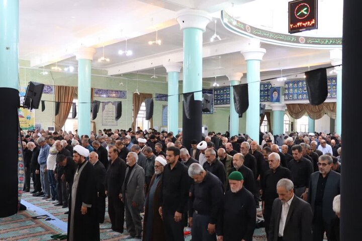 تصاویر/ اقامه نماز عبادی-سیاسی جمعه در شهرستان تکاب