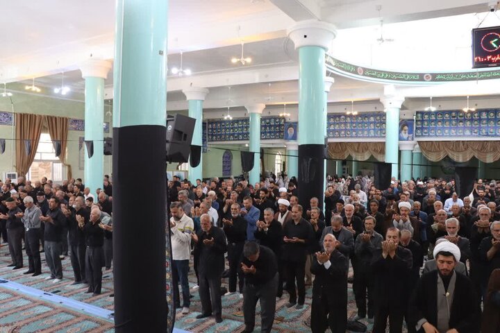 تصاویر/ اقامه نماز عبادی-سیاسی جمعه در شهرستان تکاب