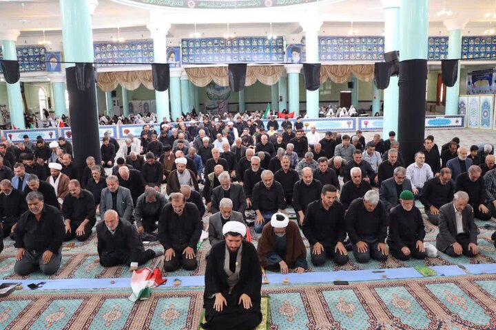 تصاویر/ اقامه نماز عبادی-سیاسی جمعه در شهرستان تکاب