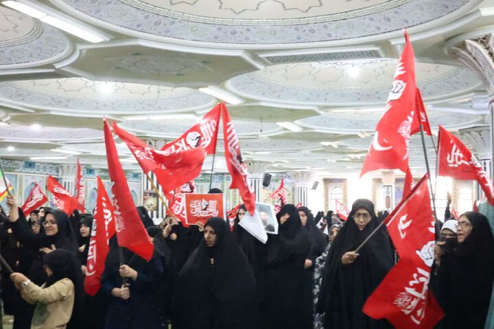 آیین عزاداری شهادت امام سجاد(ع) و گرامیداشت رهبر شهید امت در شهرکرد
