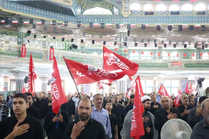 آیین عزاداری شهادت امام سجاد(ع) و گرامیداشت رهبر شهید امت در شهرکرد