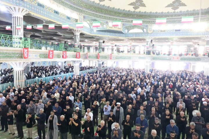 آیین عزاداری شهادت امام سجاد(ع) و گرامیداشت رهبر شهید امت در شهرکرد