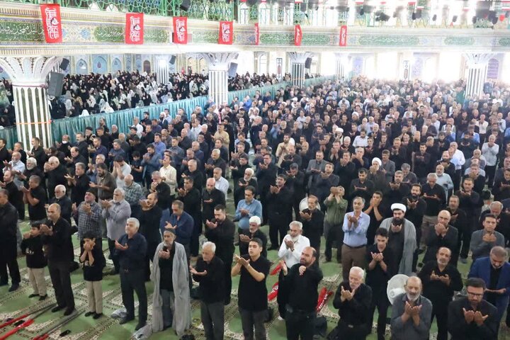 آیین عزاداری شهادت امام سجاد(ع) و گرامیداشت رهبر شهید امت در شهرکرد