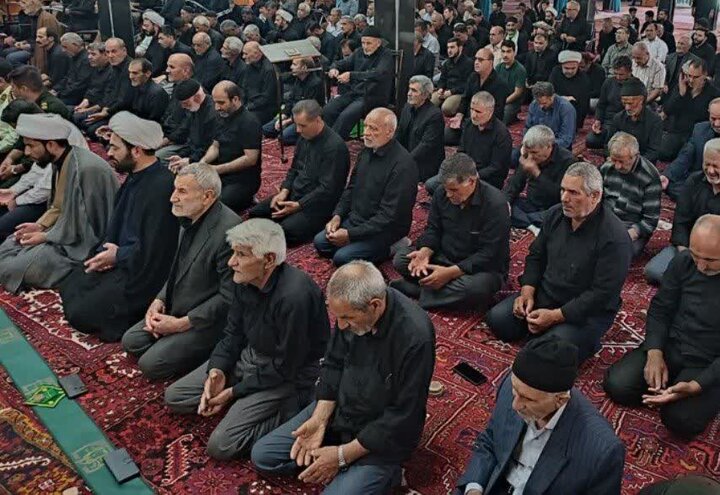 تصاویر/ اقامه نماز جمعه شهرستان چهاربرج