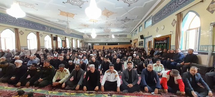 تصاویر/ اقامه نماز جمعه در اسکو