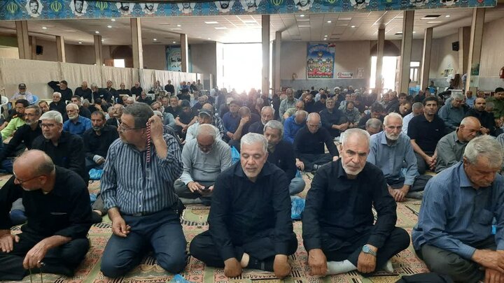 تصاویر/اقامه نماز عبادی سیاسی جمعه در خمین